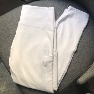 Fabletics High-Waisted Pocket Legging